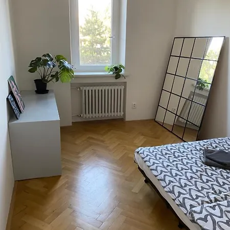Private In Tworoom Flat In Center *