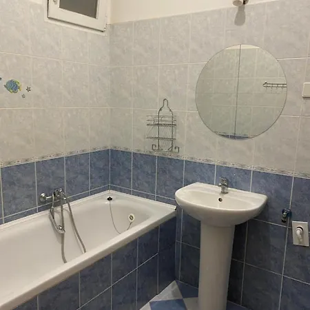 Private In Tworoom Flat In Center 홈스테이 브르노